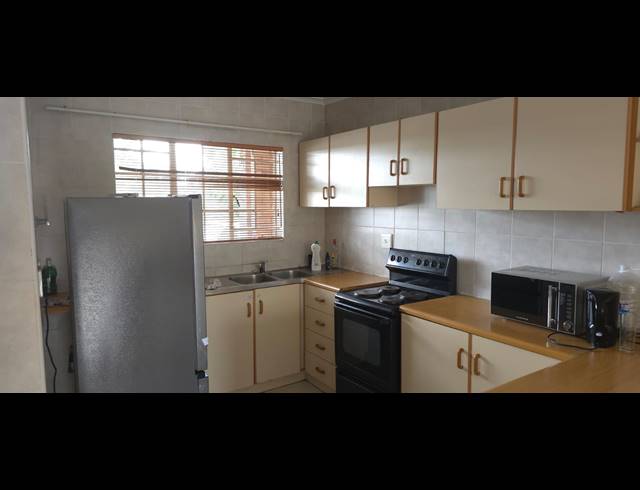 2 BEDROOM APARTMENT RENTED IN PRESTBURY